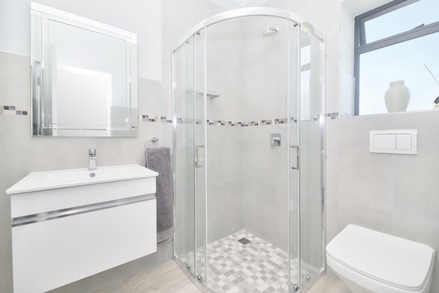 To Let 3 Bedroom Property for Rent in Northcliff Western Cape
